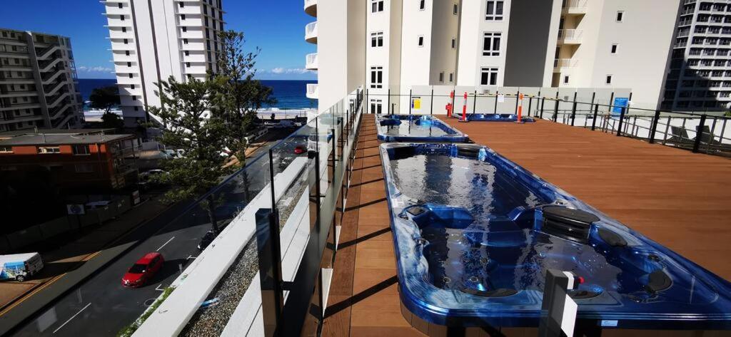 High Floor Ocean View At Surfers Paradise - Hotel Studio Gold Coast Extérieur photo
