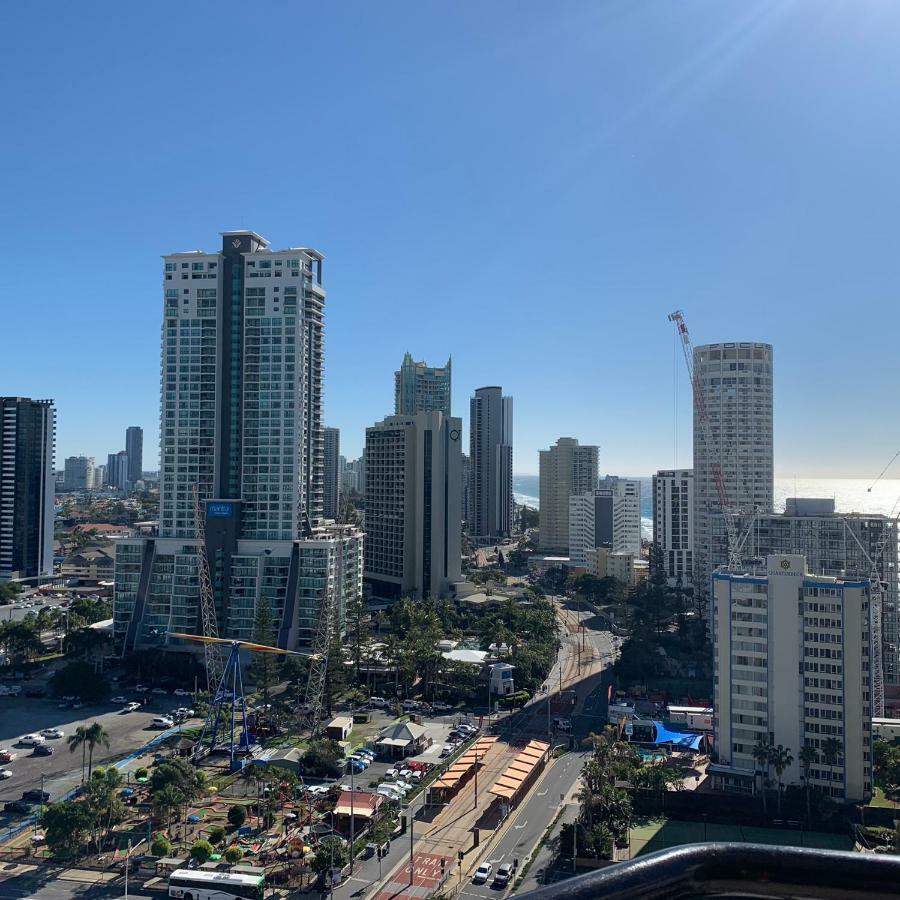 High Floor Ocean View At Surfers Paradise - Hotel Studio Gold Coast Extérieur photo